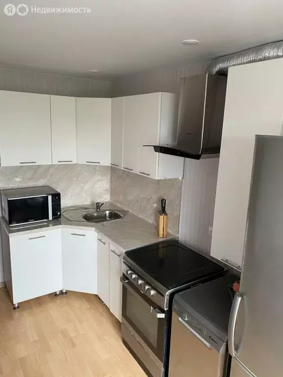 4-комнатная квартира: Екатеринбург, улица Гастелло, 1 (76.3 м) - Фото 2