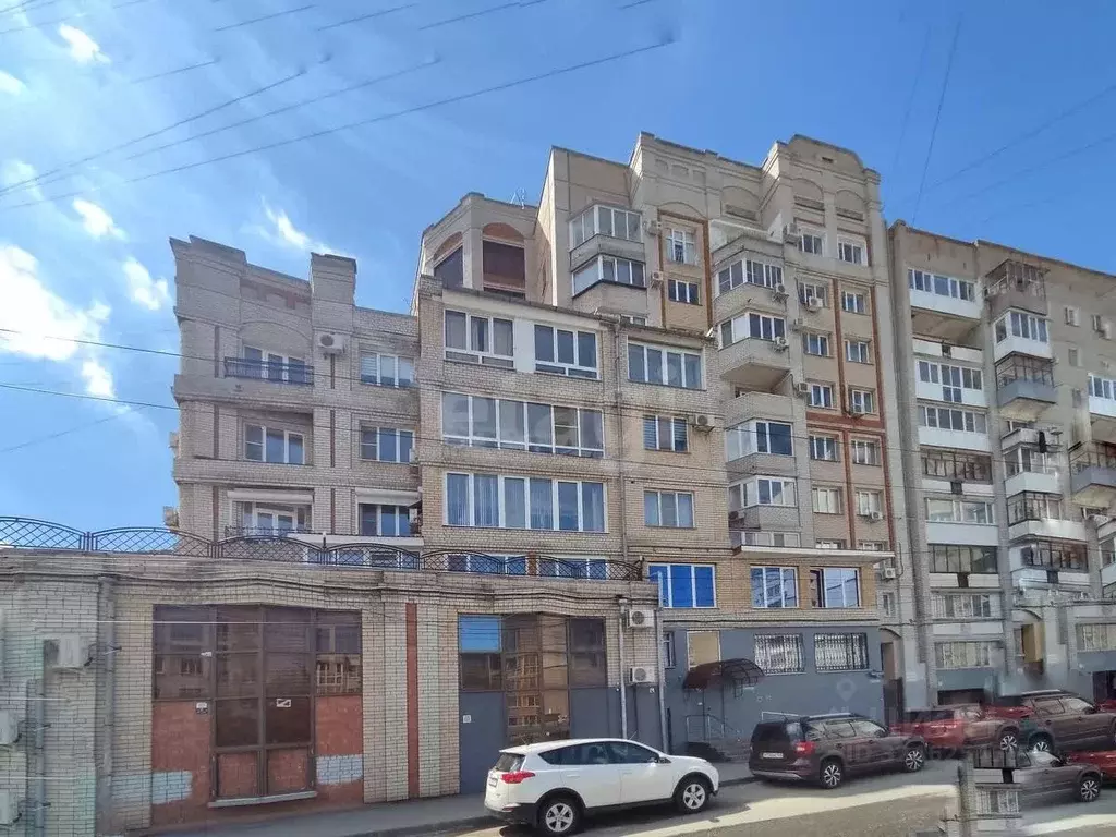 2-к кв. Саратовская область, Саратов Валовая ул., 15 (78.4 м) - Фото 1