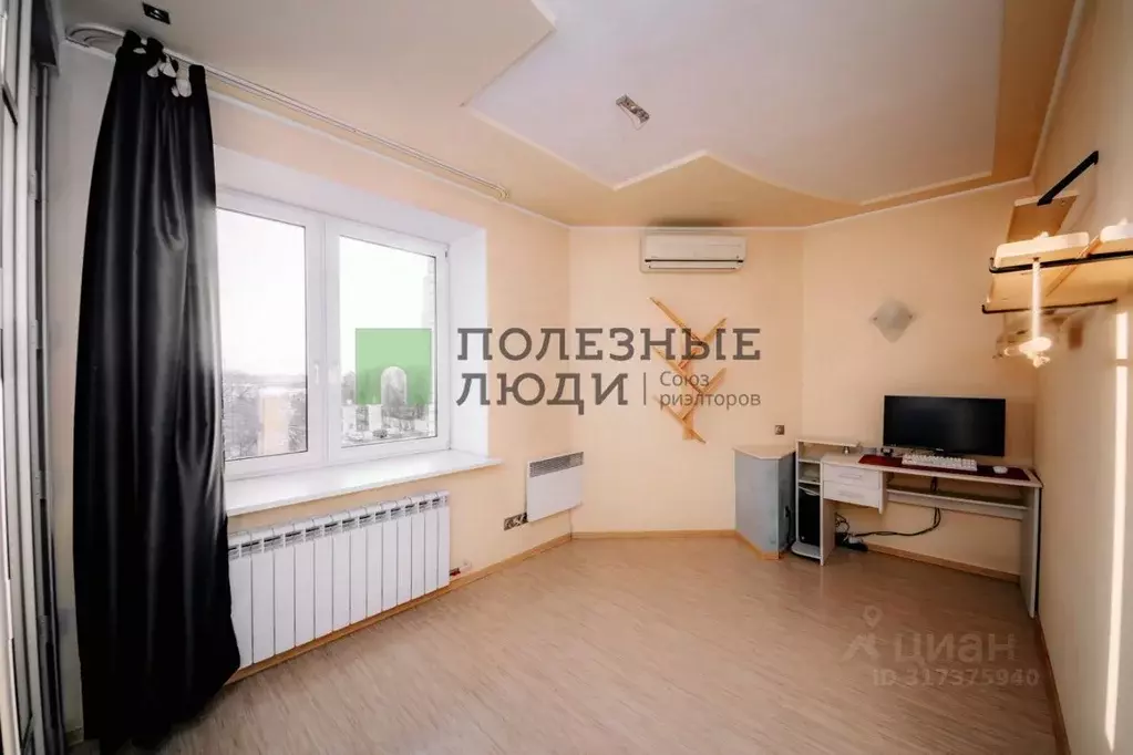 5-к кв. Хабаровский край, Хабаровск ул. Тургенева, 96к4 (145.2 м) - Фото 1