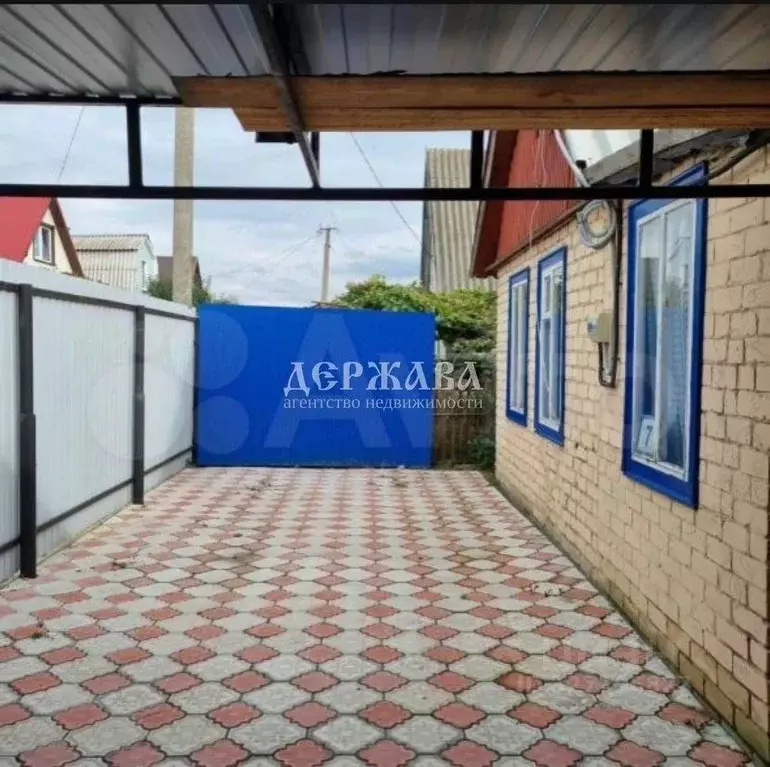 Дом в Белгородская область, Старооскольский городской округ, с. ... - Фото 2