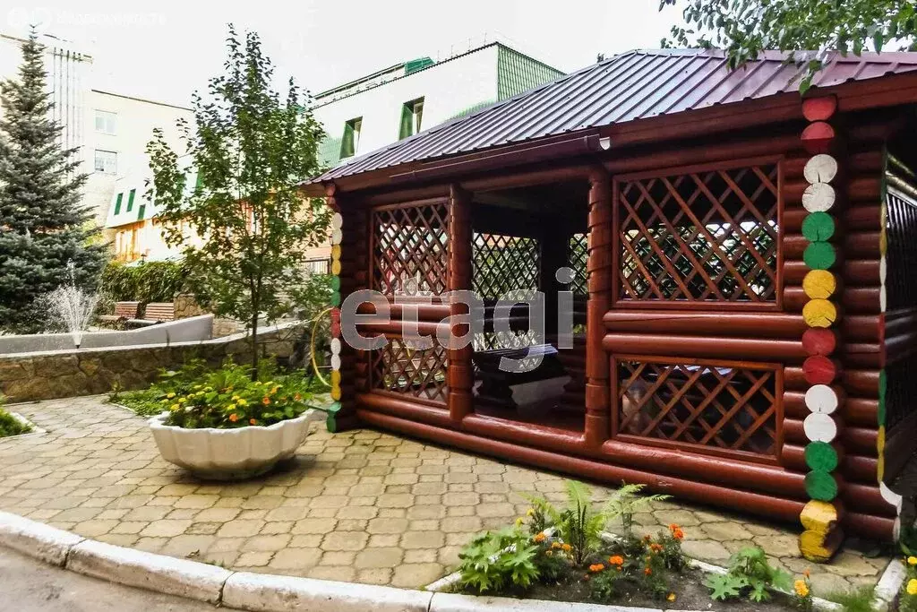 3-комнатная квартира: Тюмень, улица Грибоедова, 2 (109 м) - Фото 2