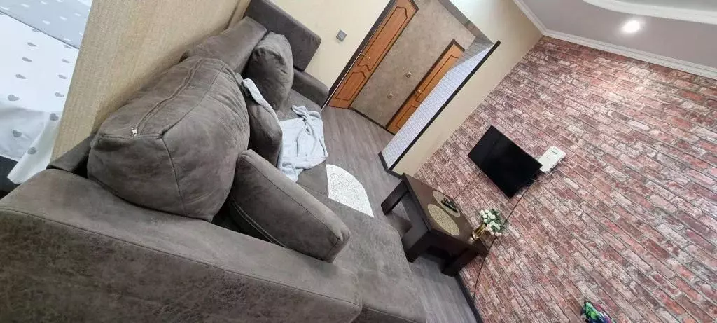 1-к кв. Тюменская область, Тюмень Сургутская ул., 11к2 (55.0 м) - Фото 1