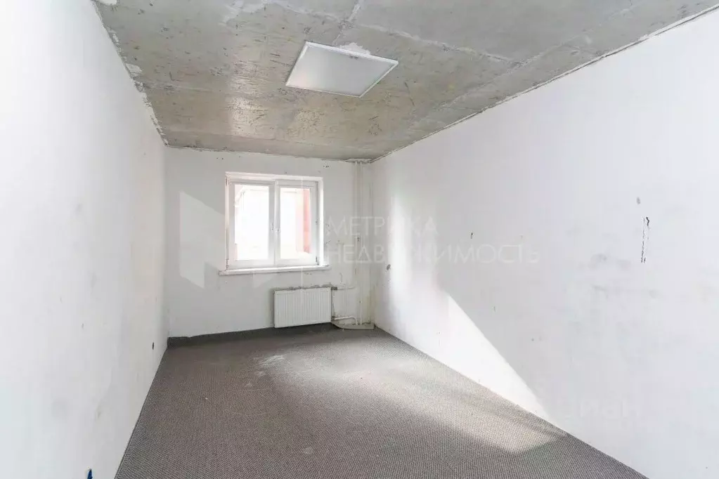 3-к кв. Тюменская область, Тюмень ул. Пермякова, 83к1 (84.9 м) - Фото 2