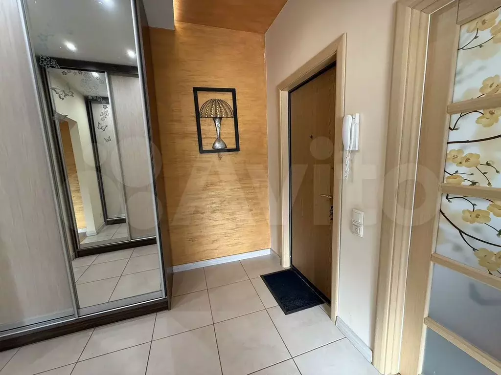 3-к. квартира, 61 м, 1/9 эт. - Фото 1