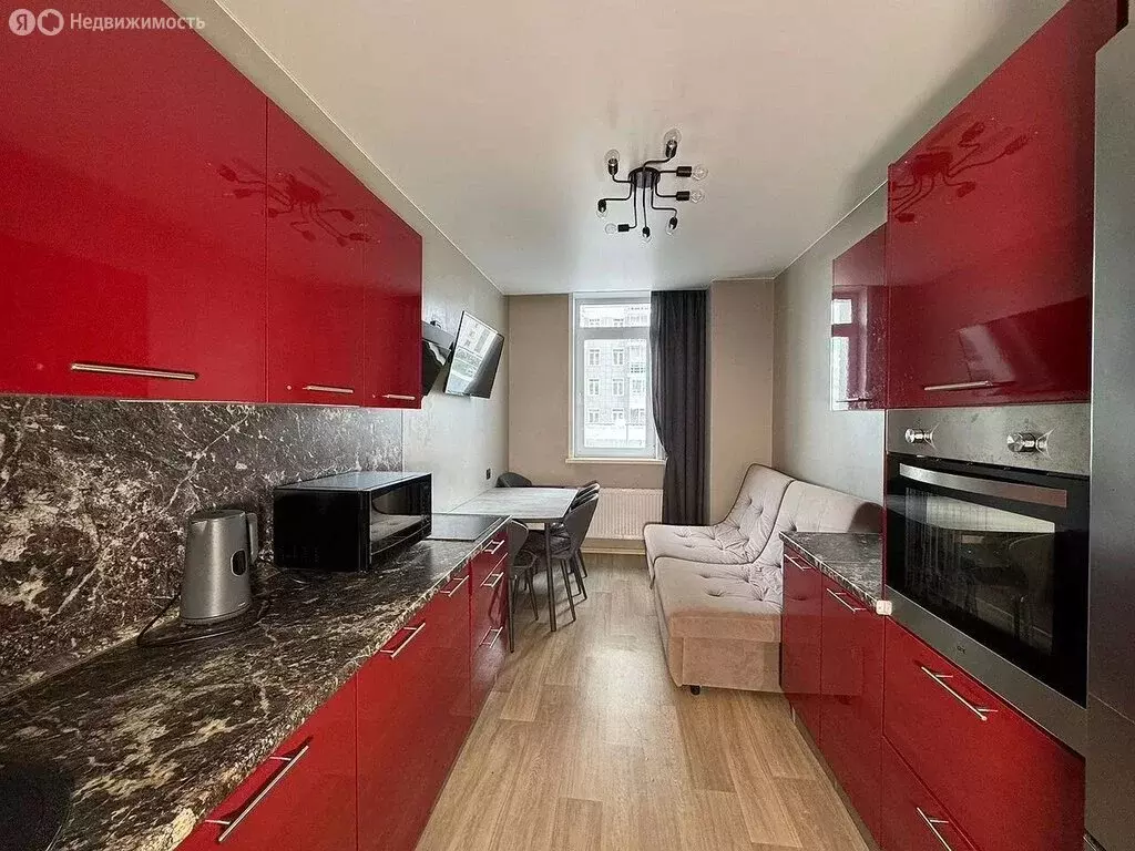 1-комнатная квартира: Красноярск, улица Авиаторов, 47 (49 м) - Фото 0