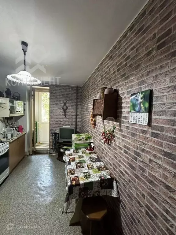 Продаётся 4-к квартира, 75.9 м - Фото 0