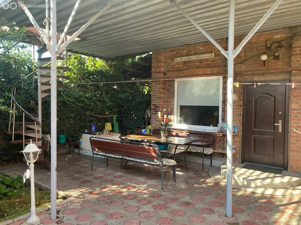 Дом в Ейск, Харьковская улица (158 м) - Фото 1