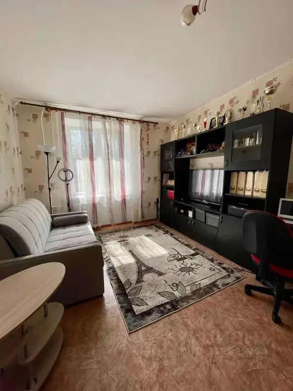 1-к кв. Ленинградская область, Гатчина ул. Гагарина, 16 (27.4 м) - Фото 0