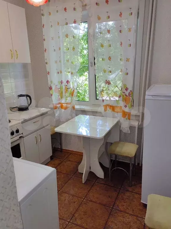 1-к. квартира, 30,5 м, 1/5 эт. - Фото 0