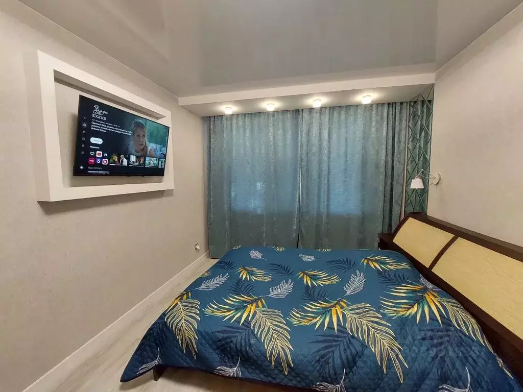 3-к кв. Ленинградская область, Кингисепп Большая Советская ул., 18 ... - Фото 1