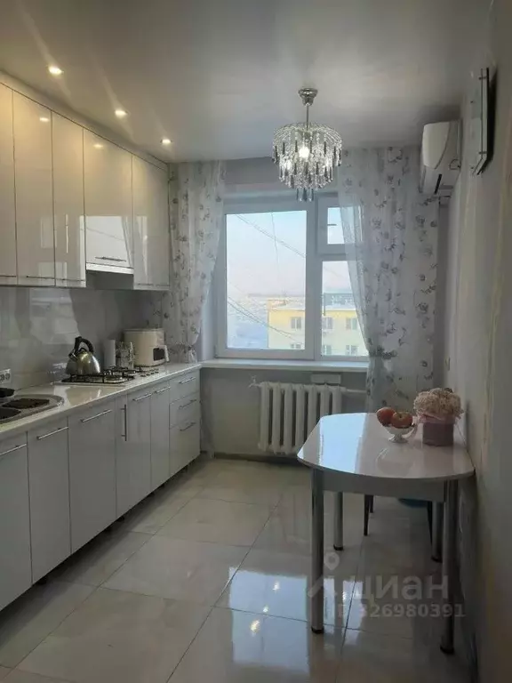 4-к кв. Саха (Якутия), Якутск ул. Кузьмина, 30/3 (71.0 м) - Фото 1