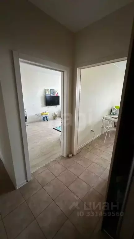 2-к кв. Омская область, Омск просп. Комарова, 14к1 (65.0 м) - Фото 2