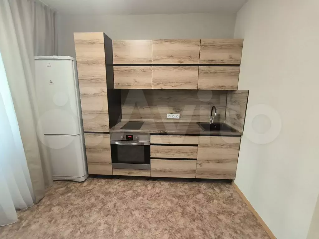 2-к. квартира, 60 м, 2/16 эт. - Фото 1