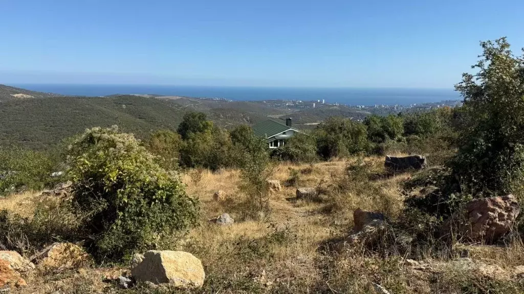 Участок в Крым, Алушта муниципальный округ, с. Верхняя Кутузовка  ... - Фото 1