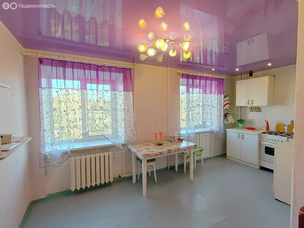 3-комнатная квартира: Лысьва, Делегатская улица, 38 (63.9 м) - Фото 0