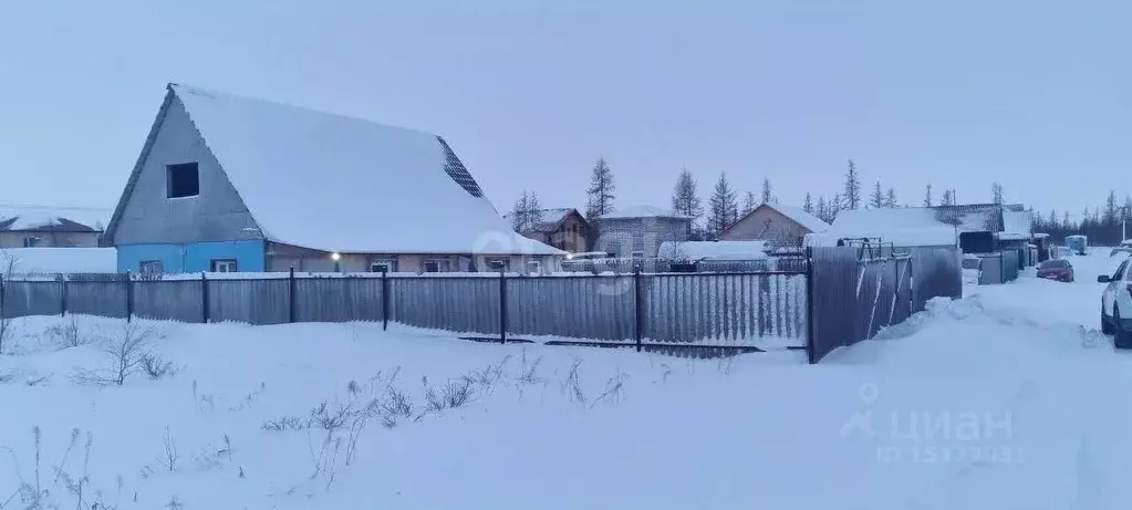 Дом в Ямало-Ненецкий АО, Новый Уренгой Титан ДНТ, ул. Лиственная (95 ... - Фото 0