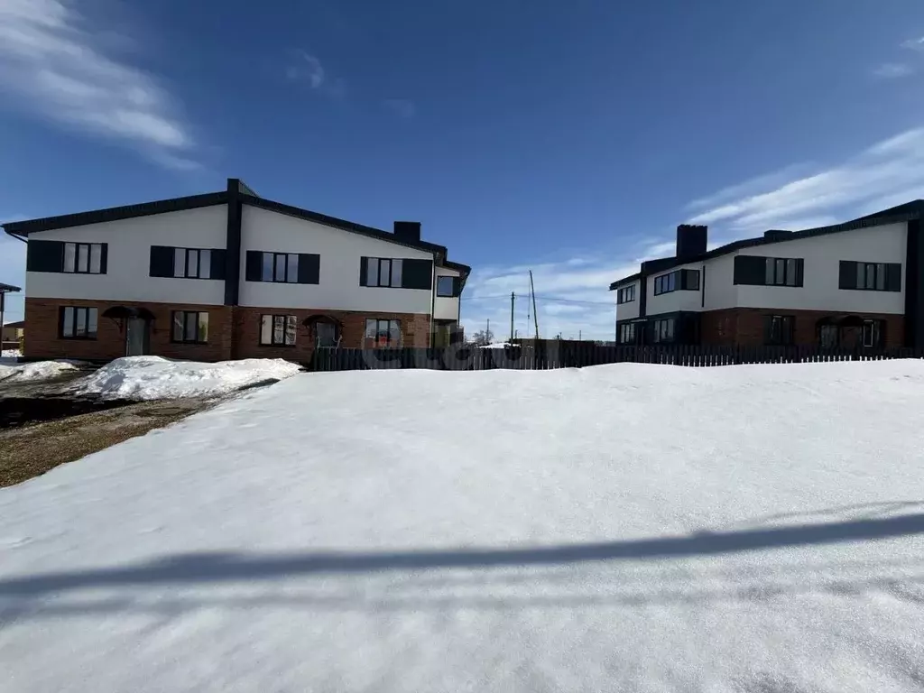 Таунхаус в Мордовия, Саранск городской округ, Луховка рп ул. Пинясова, ... - Фото 1