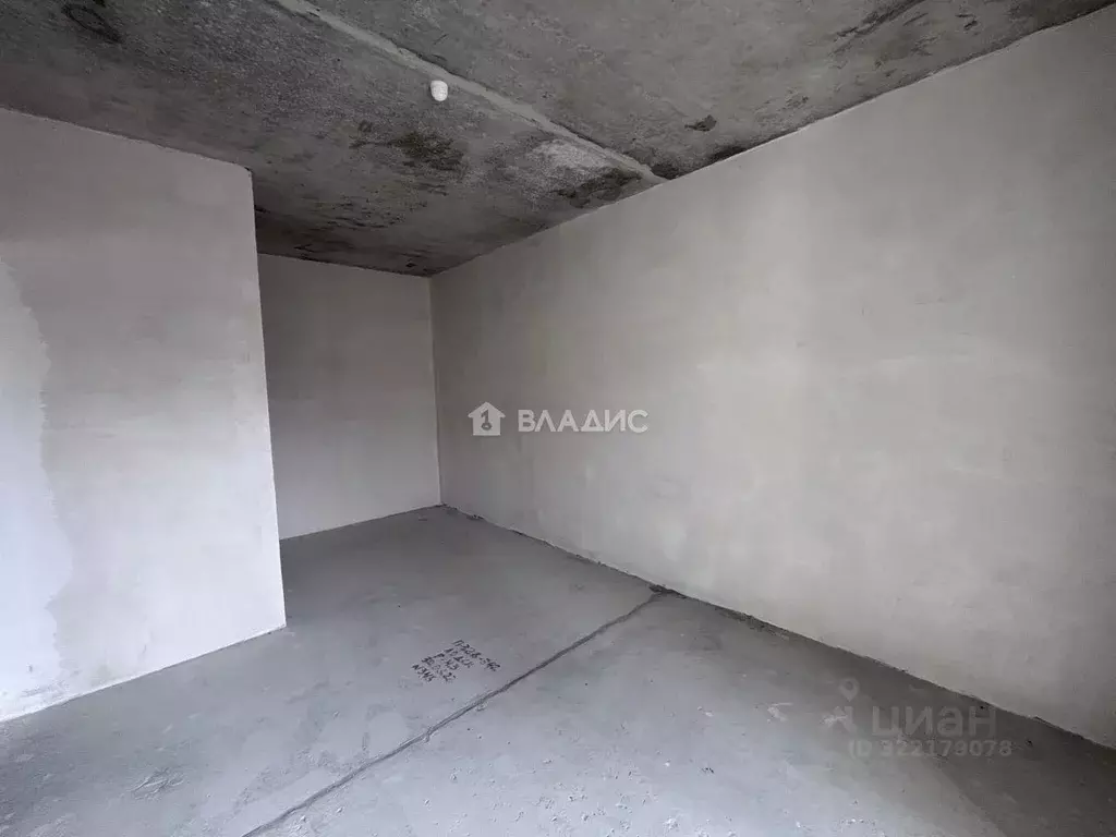 1-к кв. Владимирская область, Ковров ул. Строителей, 41/1 (37.7 м) - Фото 2