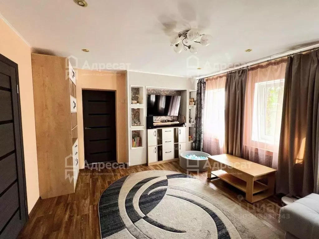 Дом в Волгоградская область, Волгоград Ужгородская ул. (65 м) - Фото 1