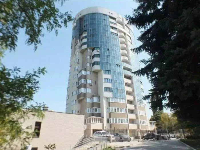 3-к кв. Крым, Симферополь ул. Набережная имени 60-летия СССР, 28 (98.0 ... - Фото 1