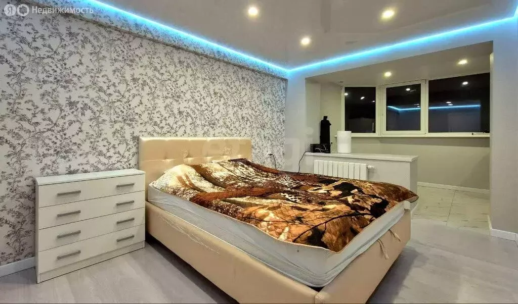 2-комнатная квартира: Череповец, Любецкая улица, 7 (51.2 м) - Фото 1