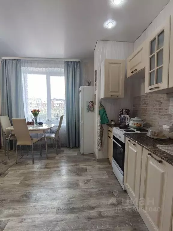 1-к кв. Хакасия, Абакан Трудовая ул., 84к2 (50.0 м) - Фото 1