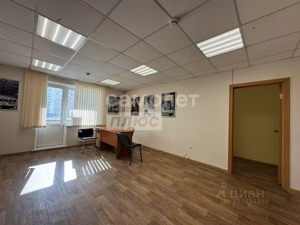 Помещение свободного назначения в Челябинская область, Челябинск ул. ... - Фото 1