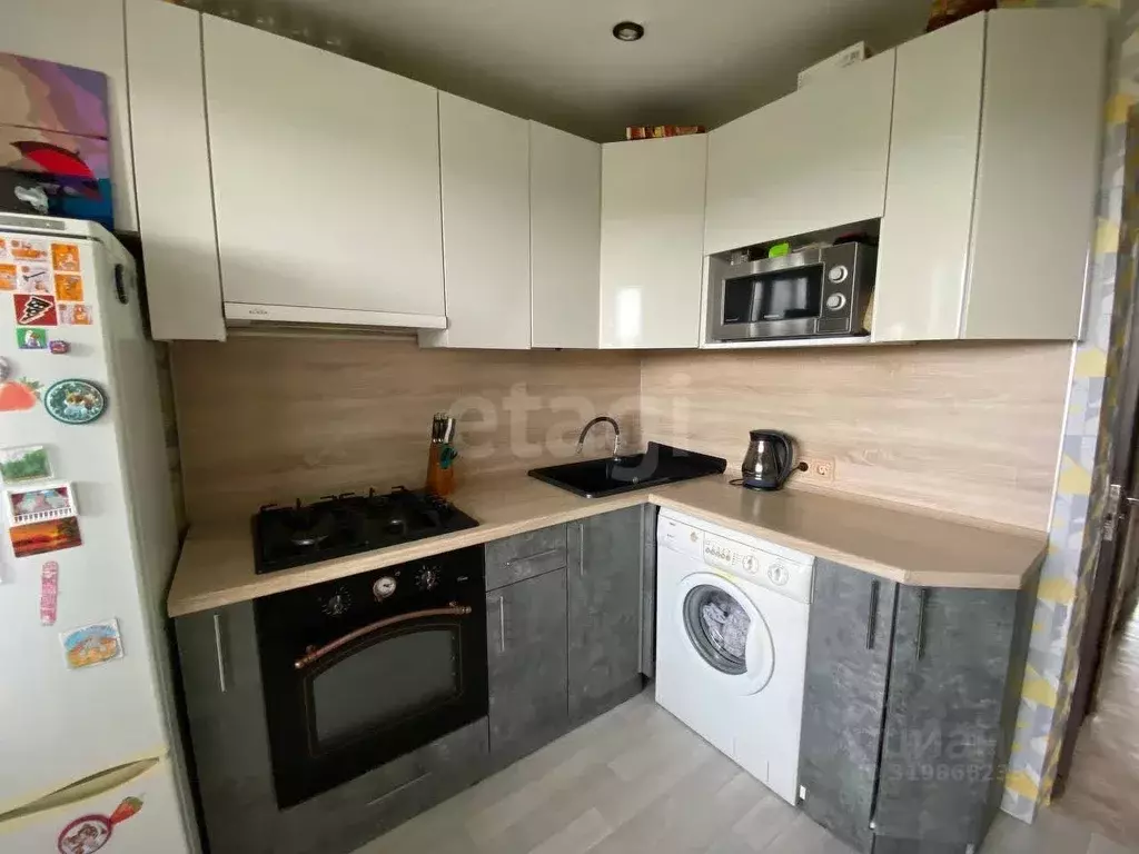 2-к кв. Удмуртия, Сарапул Путейская ул., 9 (46.6 м) - Фото 2