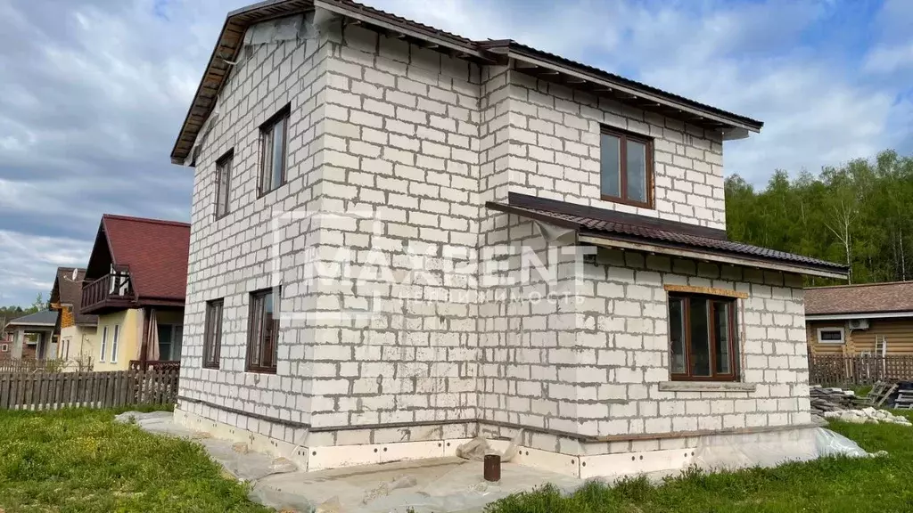 Дом в Калужская область, Боровский муниципальный округ, д. Акулово ул. ... - Фото 1