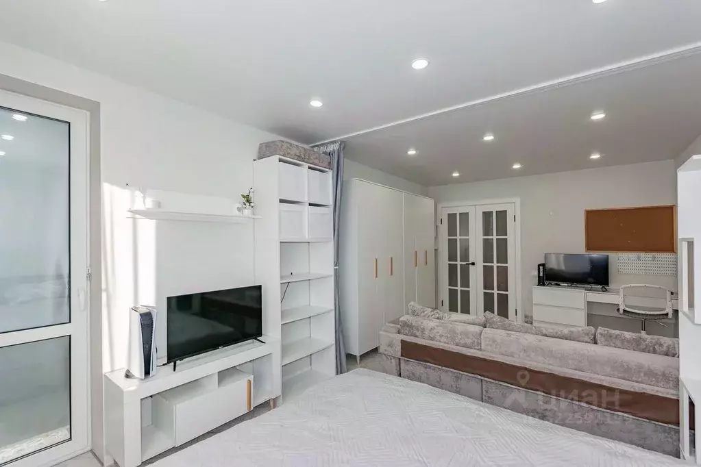 1-к кв. Свердловская область, Екатеринбург ул. Дружининская, 5А (40.5 ... - Фото 1