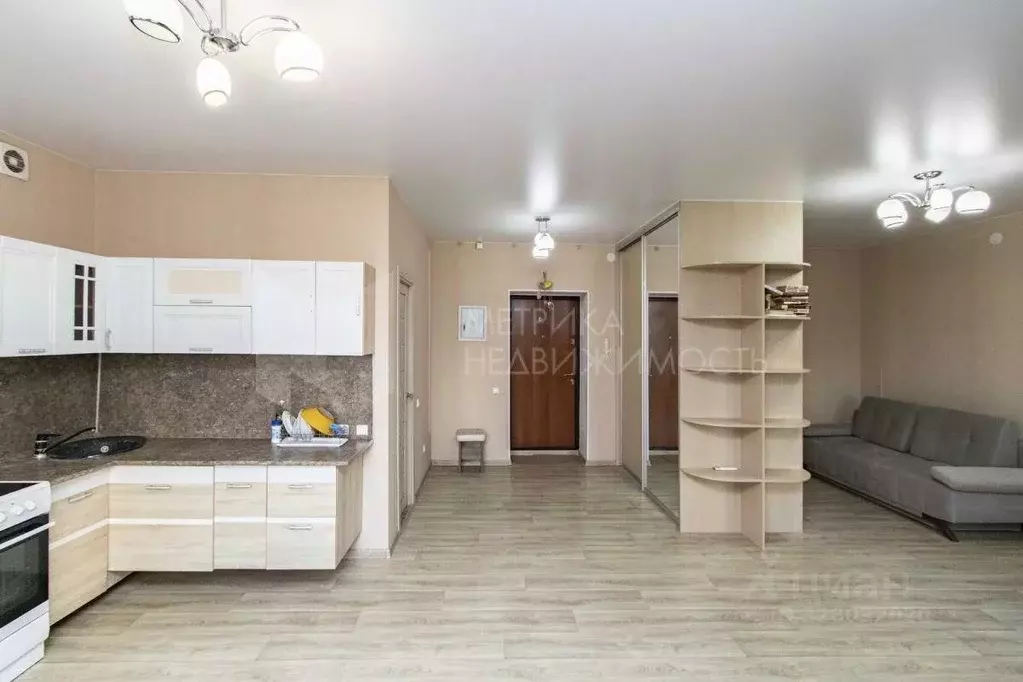 Студия Тюменская область, Тюмень Харьковская ул., 68 (43.0 м) - Фото 1