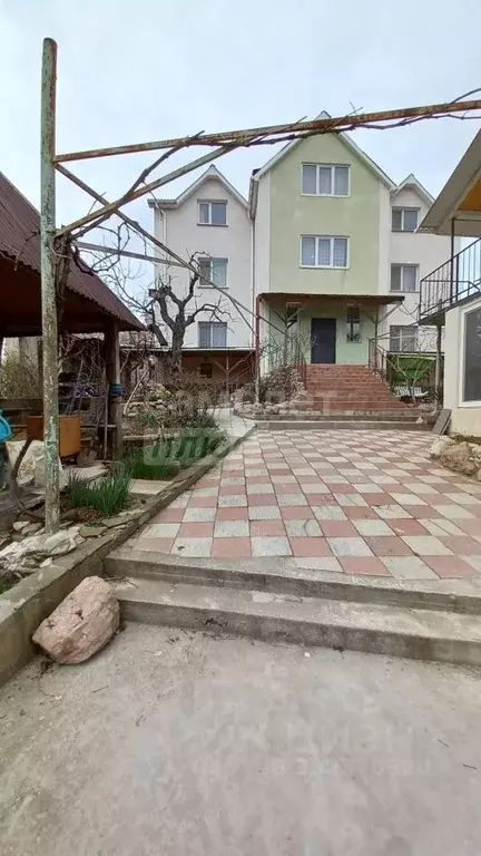 Дом в Севастополь ул. Кошубы, 17 (653 м) - Фото 1