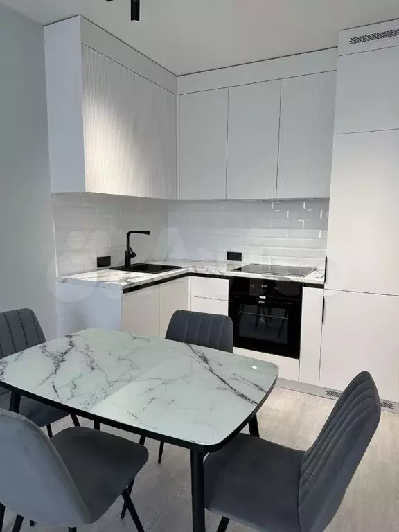 2-к. квартира, 40 м, 20/31 эт. - Фото 0