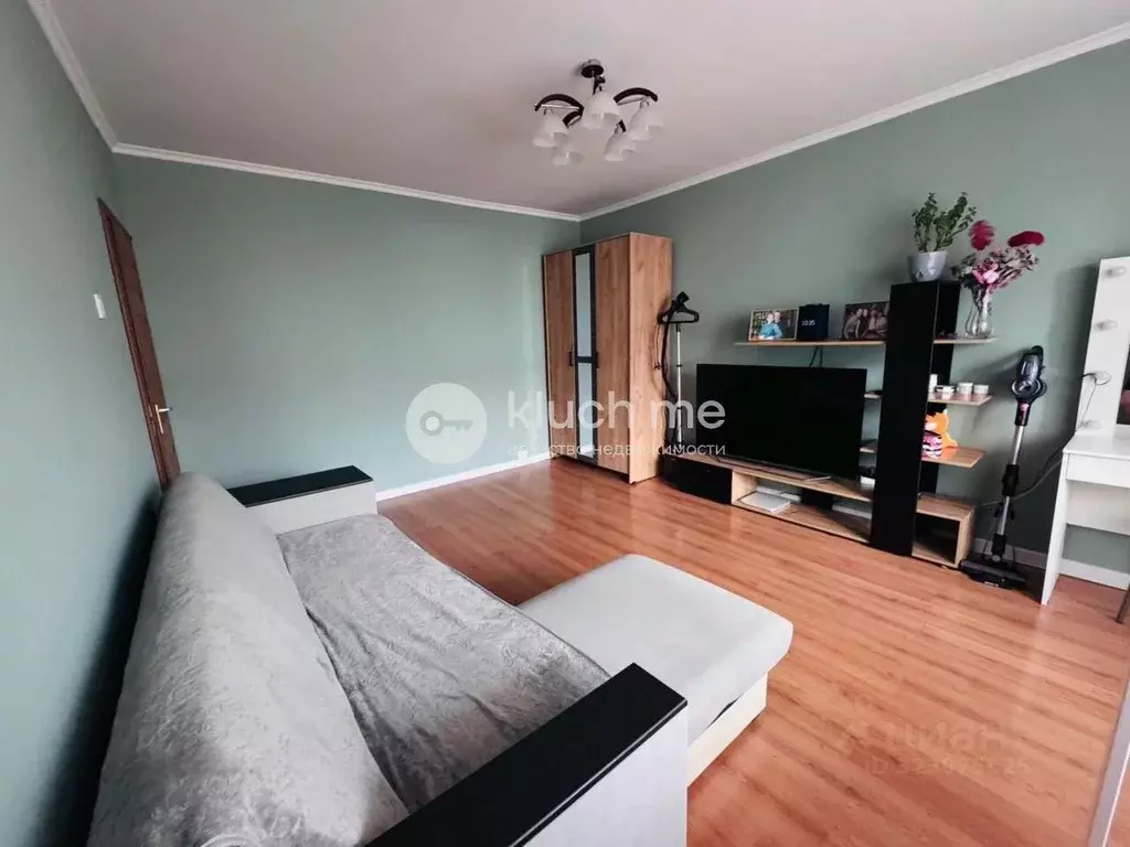 2-к кв. Татарстан, Казань ул. Хусаина Мавлютова, 40 (50.2 м) - Фото 1