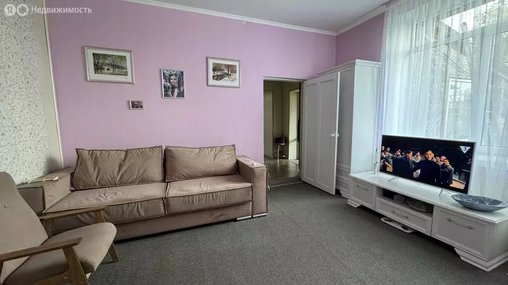 3-комнатная квартира: Бахчисарайский район, Почтовское сельское ... - Фото 1