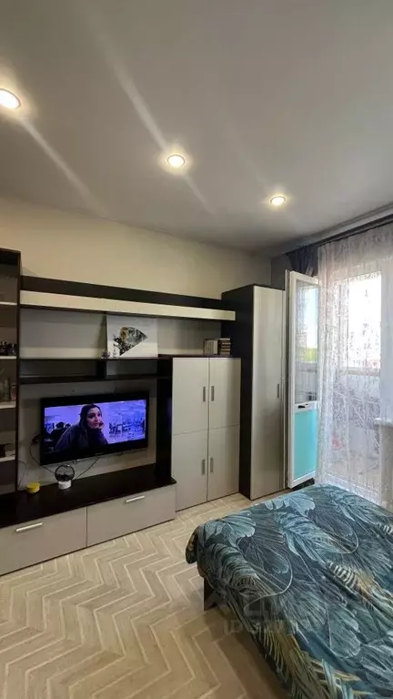 Студия Ханты-Мансийский АО, Сургут ул. Александра Усольцева, 26 (23.5 ... - Фото 1