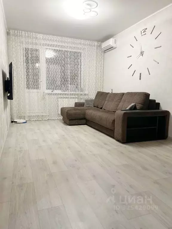 1-к кв. Самарская область, Тольятти ул. 70 лет Октября, 86 (35.0 м) - Фото 1