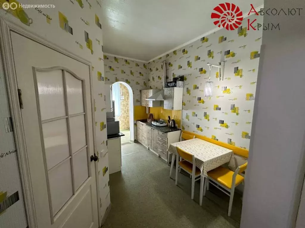 2-комнатная квартира: Феодосия, улица Победы, 6 (43.7 м) - Фото 0