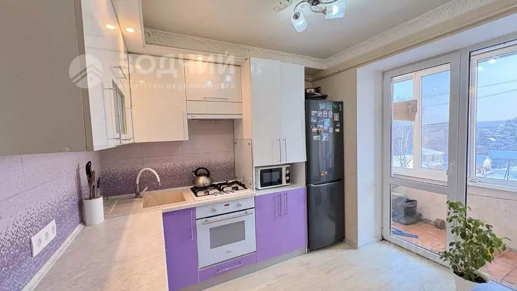 2-к кв. Чувашия, Цивильск Цивильский район, ул. Павла Иванова, 7А ... - Фото 1