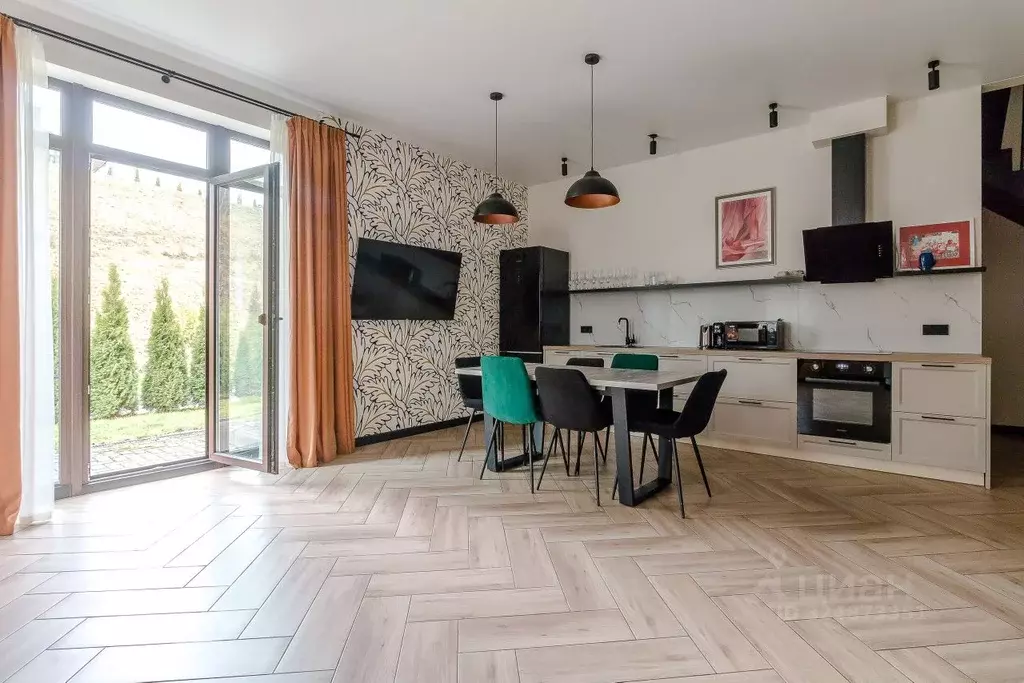 Таунхаус в Ленинградская область, Всеволожский район, Бугровское ... - Фото 1