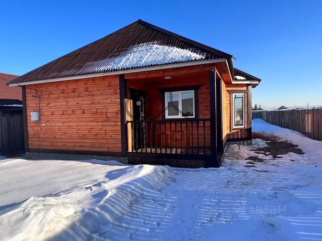 Дом в Иркутская область, Иркутский муниципальный округ, с. Хомутово ... - Фото 1