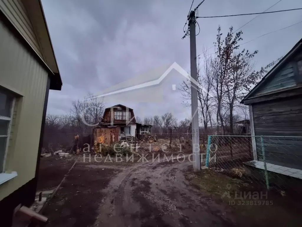 Дом в Саратовская область, Саратов Тишина-65 СНТ,  (90 м) - Фото 1