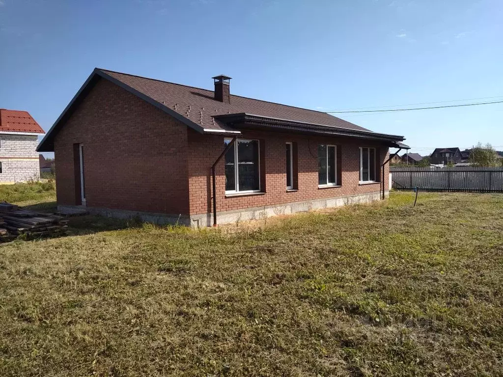Дом в Калужская область, Жуковский муниципальный округ, д. Корсаково ... - Фото 1