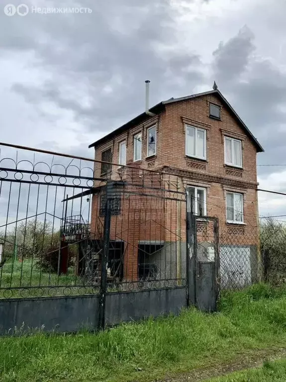 Дом в Неклиновский район, село Синявское (105 м) - Фото 1