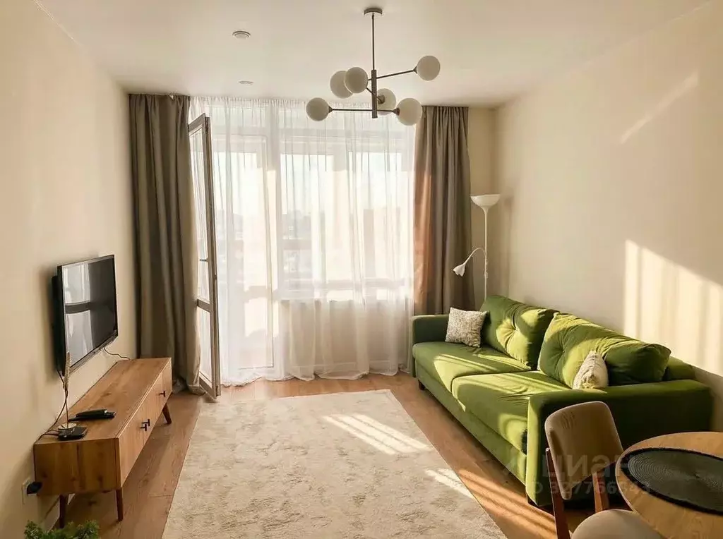 1-к кв. Удмуртия, Ижевск Воткинское ш., 61А (54.0 м) - Фото 1