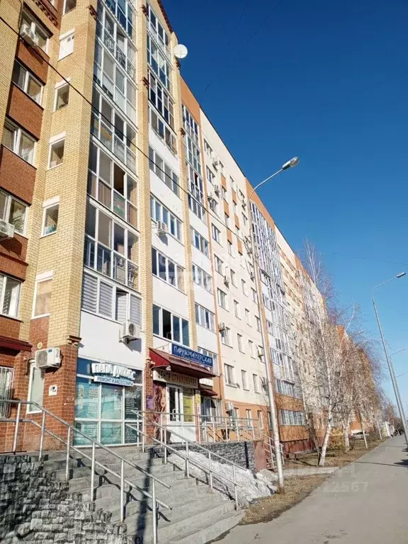 3-к кв. Тюменская область, Тюмень ул. Домостроителей, 38 (70.0 м) - Фото 1