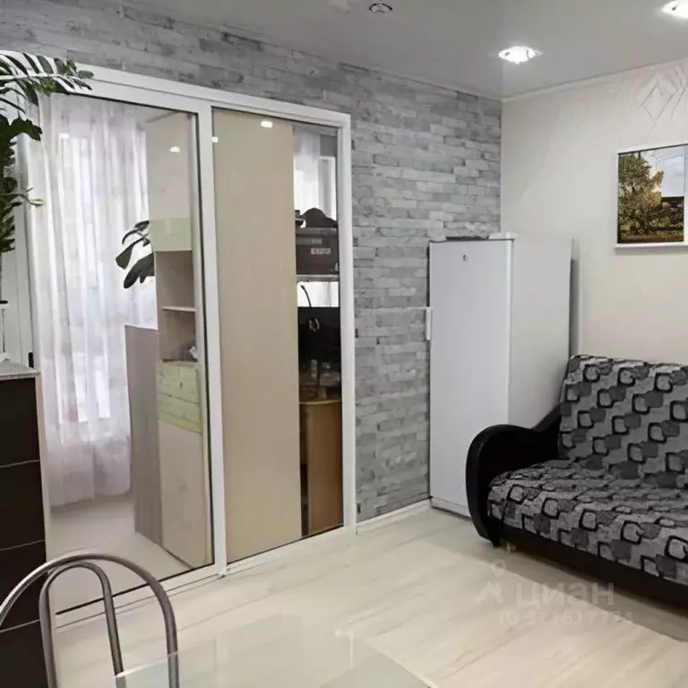 2-к кв. Тюменская область, Тюмень ул. Монтажников, 59 (55.0 м) - Фото 0