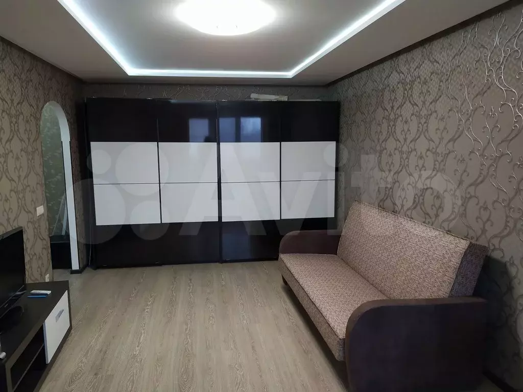1-к. квартира, 39,3 м, 6/9 эт. - Фото 0