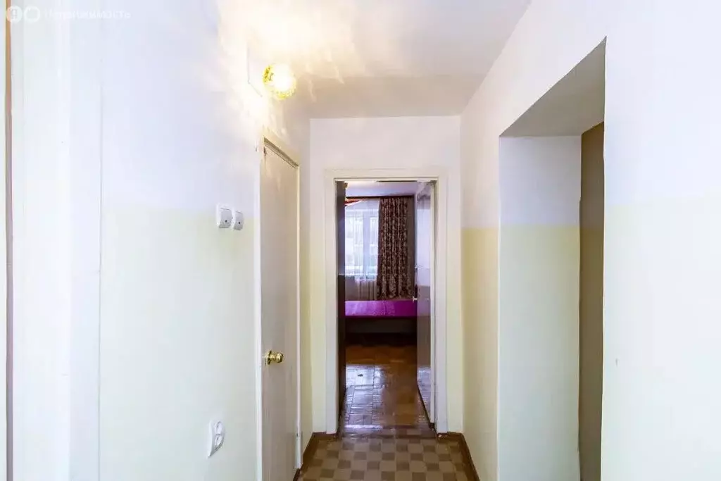 2-комнатная квартира: Тюмень, Карская улица, 36 (48.6 м) - Фото 1