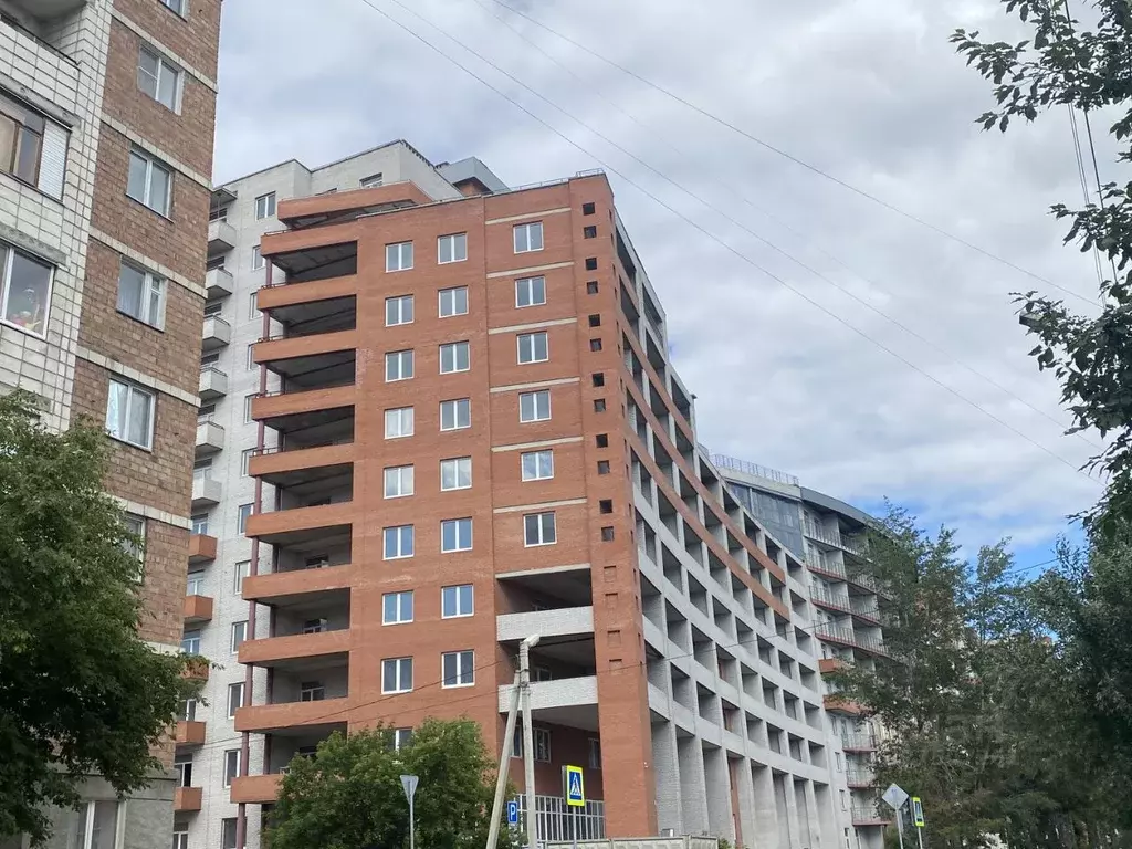 3-к кв. Омская область, Омск ул. Яковлева, 15 (158.6 м) - Фото 1